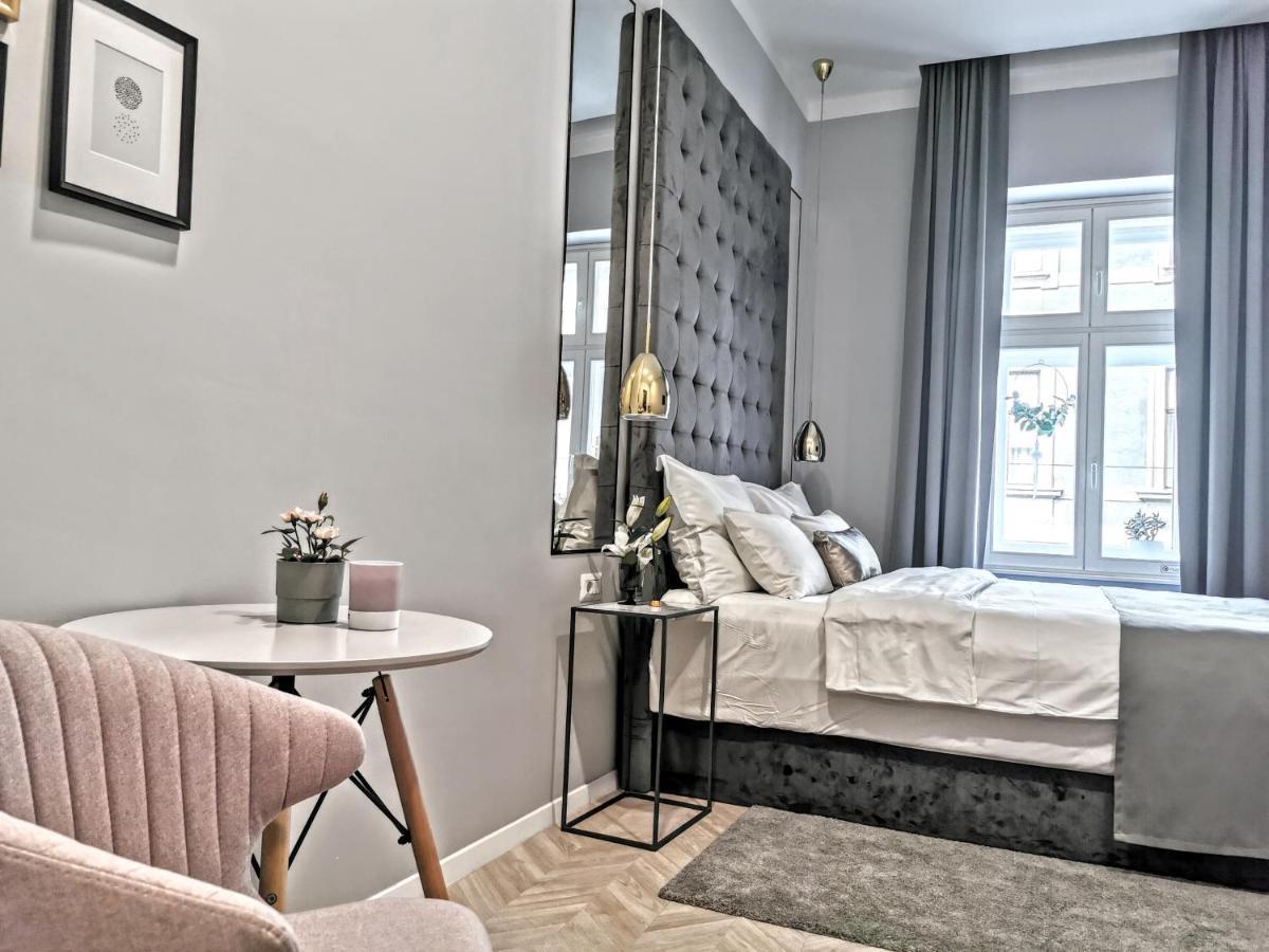 Mint Boutique Studio Apartments 2 Загреб Экстерьер фото